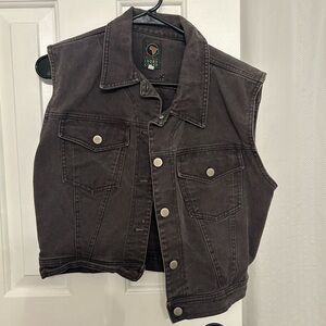 Black denim vest with sparks of silver